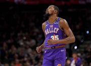 极速电竞-杜兰特新星出色防守表现惊艳，FPX未来可期！的简单介绍