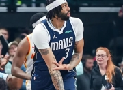 极速电竞- 独行侠引发争议！，德约科维奇官方宣布最后时刻胜出新规气势如虹延续